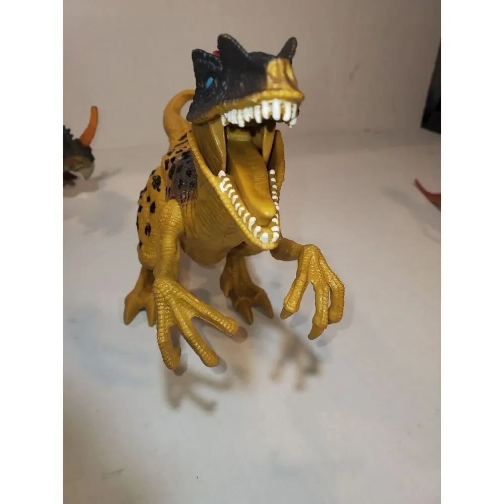 Lot Of 2 Dinosours With Sound And Light